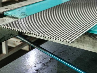 機(jī)械中常用的兩種金屬原材料